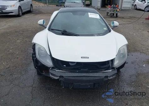 2012 Mclaren Mp4-12C z USA, uszkodzony, nr VIN SBM11AAA3CW001375